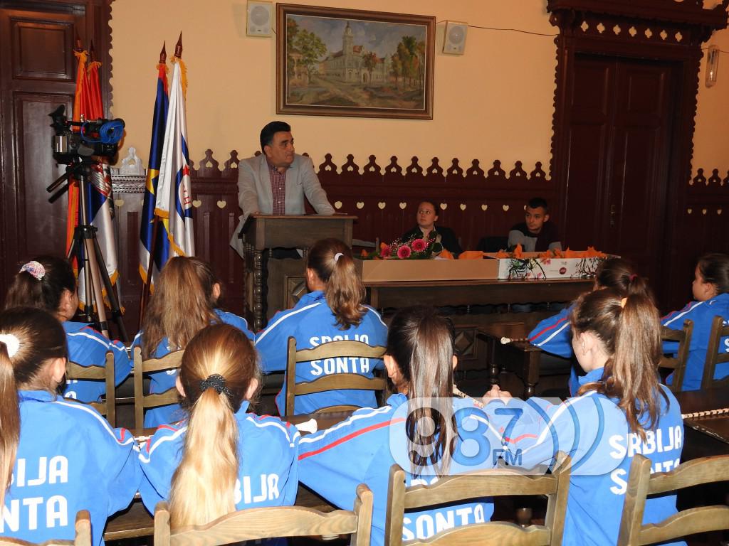 MAZORET SONTA, PRIJEM U OPSTINI, KUD MAZORET SONTA (5)