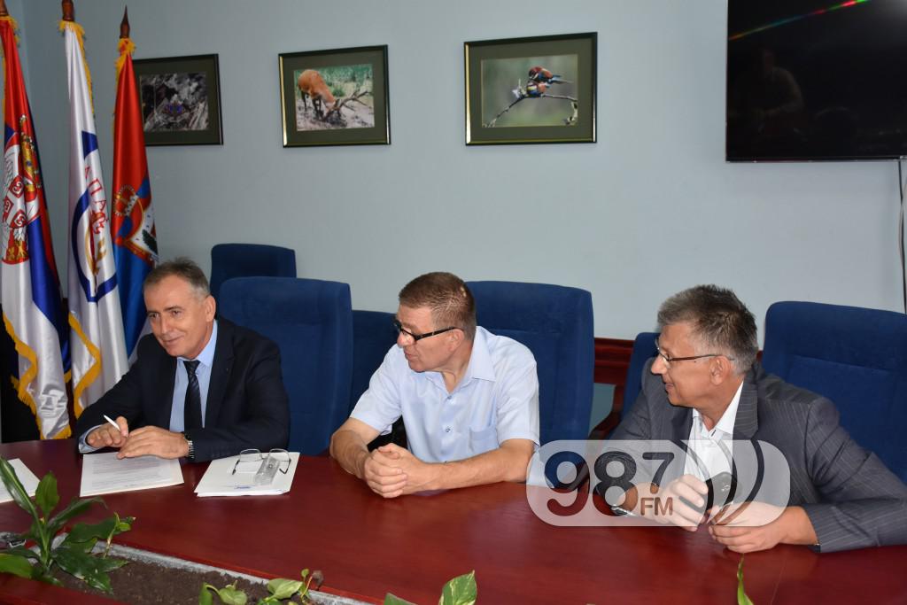 Potpisivanje sporazuma, regionalna privredna komora Sombor, Zoran Bulatovic (4)