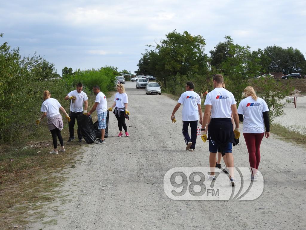 SNS Apatin, uredjenje plaze, srpska napredna stranka (3)