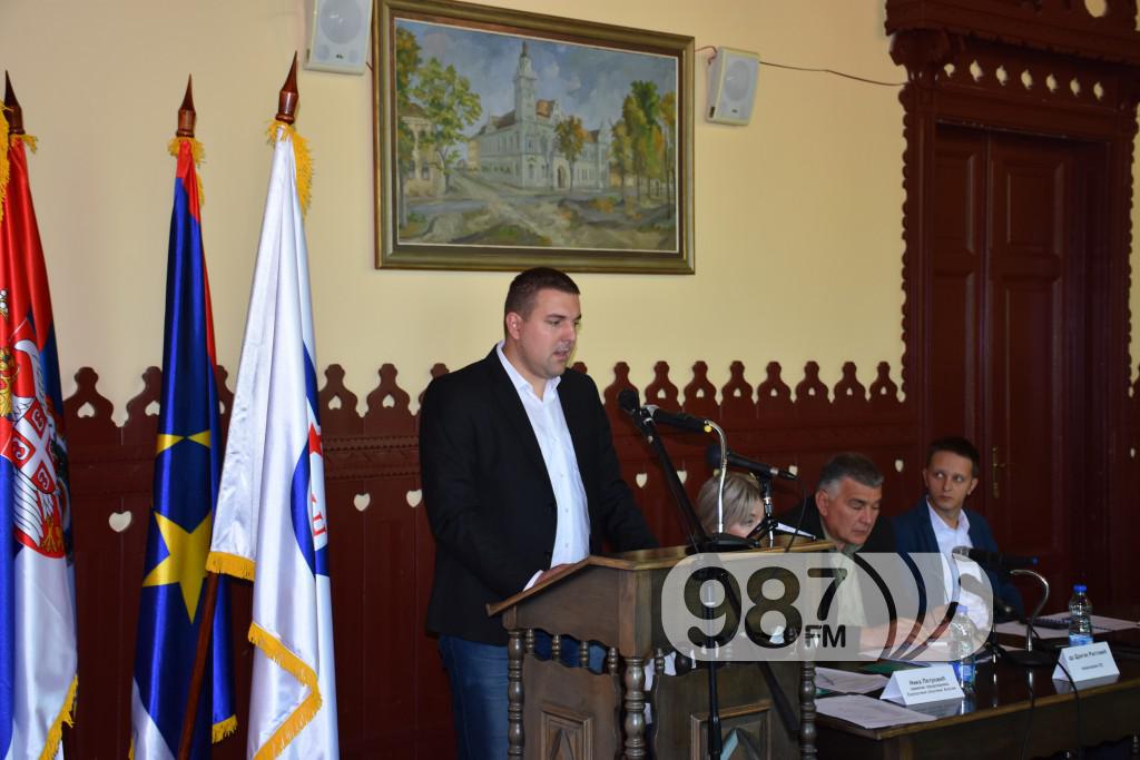 Ilija Bursac, 16 sednica so Apatin (1)