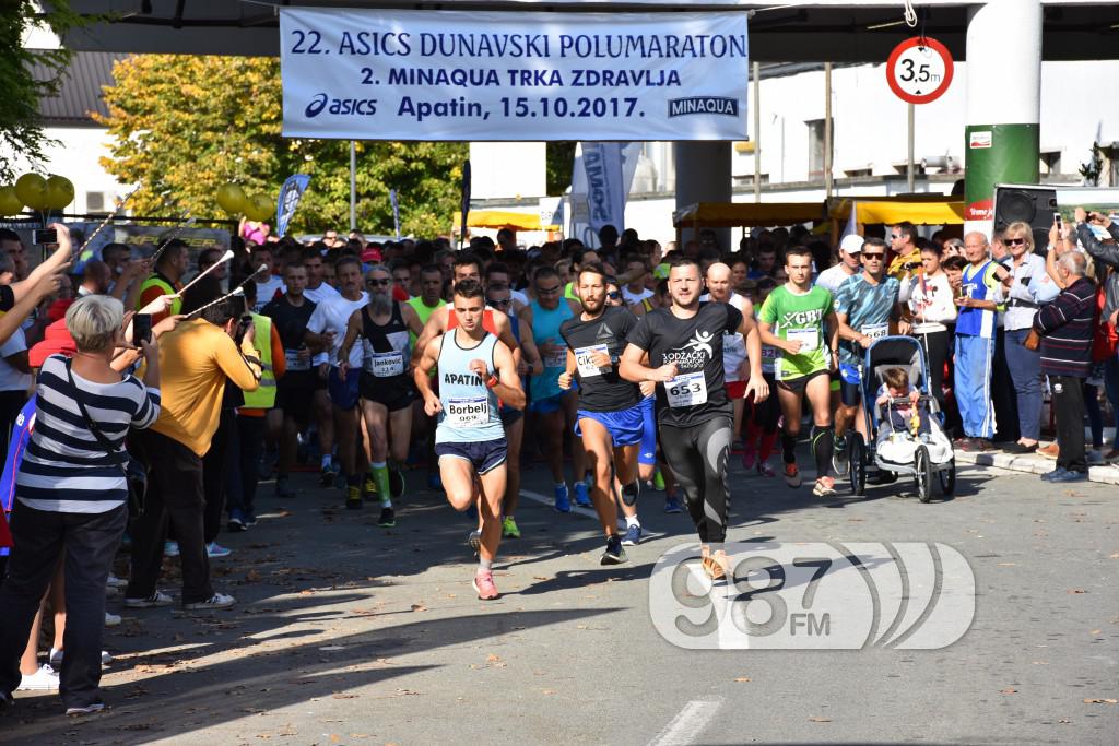 NORA TRKLJA I SEBASTIJAN PUŠ POBEDNICI 22. DUNAVSKOG POLUMARATONA, Apatin 2017 (20)