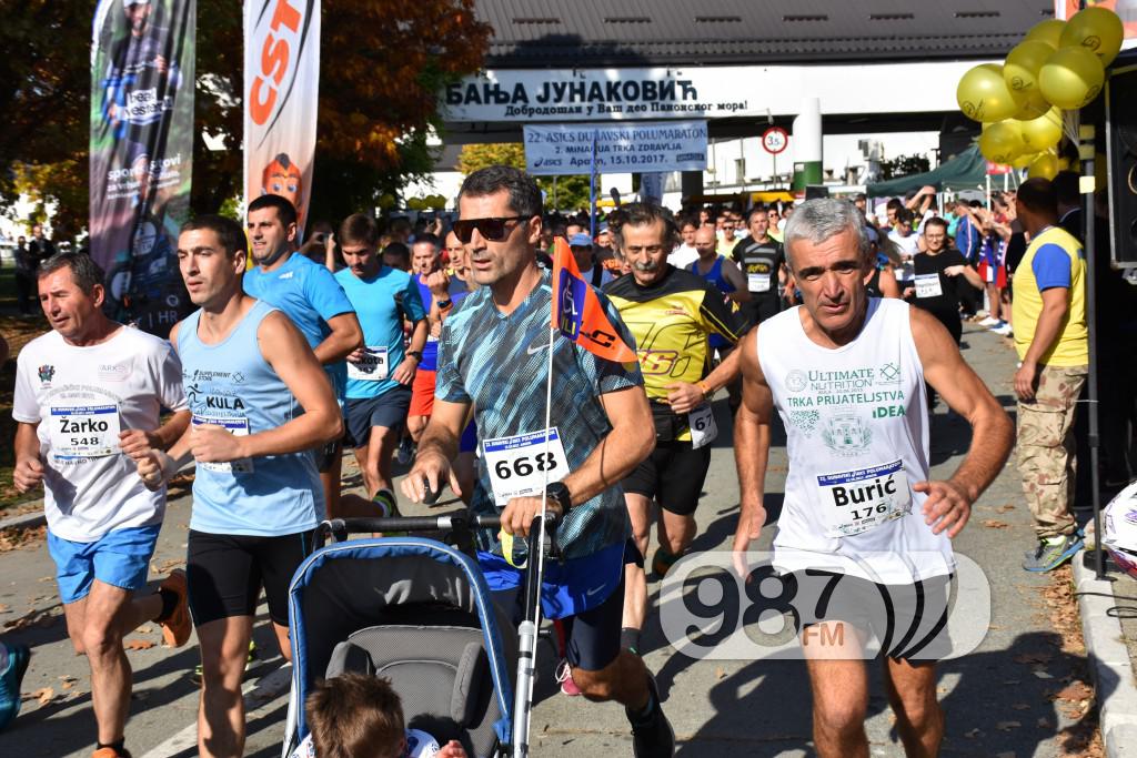 NORA TRKLJA I SEBASTIJAN PUŠ POBEDNICI 22. DUNAVSKOG POLUMARATONA, Apatin 2017 (35)