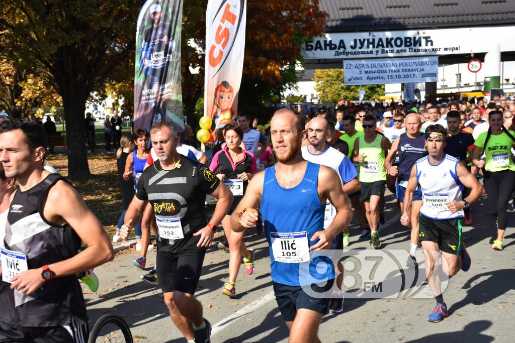 NORA TRKLJA I SEBASTIJAN PUŠ POBEDNICI 22. DUNAVSKOG POLUMARATONA, Apatin 2017 (40)