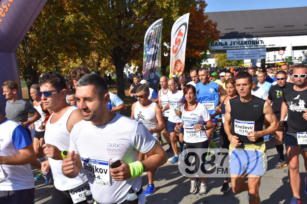 NORA TRKLJA I SEBASTIJAN PUŠ POBEDNICI 22. DUNAVSKOG POLUMARATONA, Apatin 2017 (48)