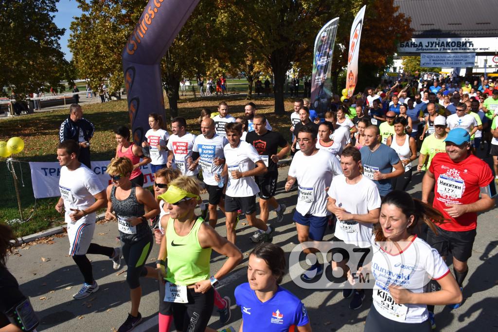 NORA TRKLJA I SEBASTIJAN PUŠ POBEDNICI 22. DUNAVSKOG POLUMARATONA, Apatin 2017 (65)