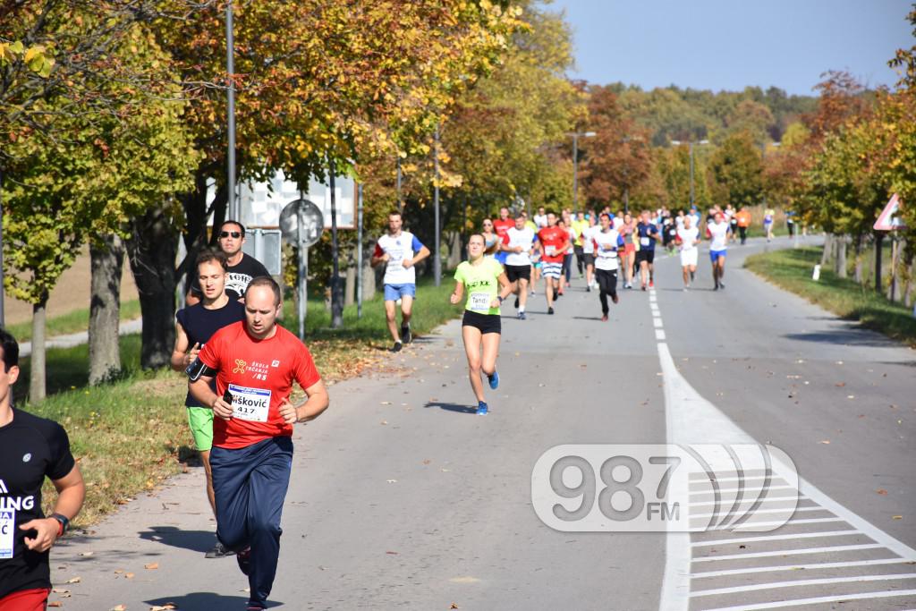 NORA TRKLJA I SEBASTIJAN PUŠ POBEDNICI 22. DUNAVSKOG POLUMARATONA, Apatin 2017 (81)