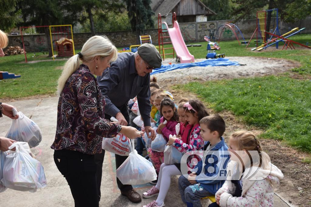 POdela paketa, ernst jeger, pcelica, vrtic u prigrevici (1)