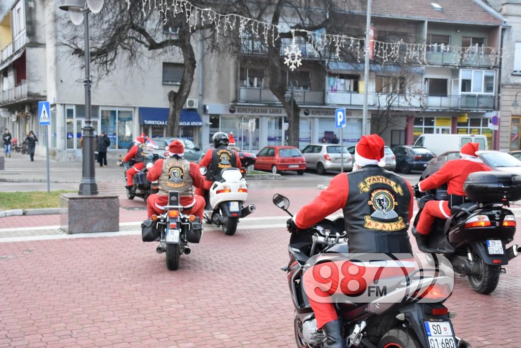 Moto klub Panter, deda mrazovi bajkeri, deda mrazovi na motorima, (14)