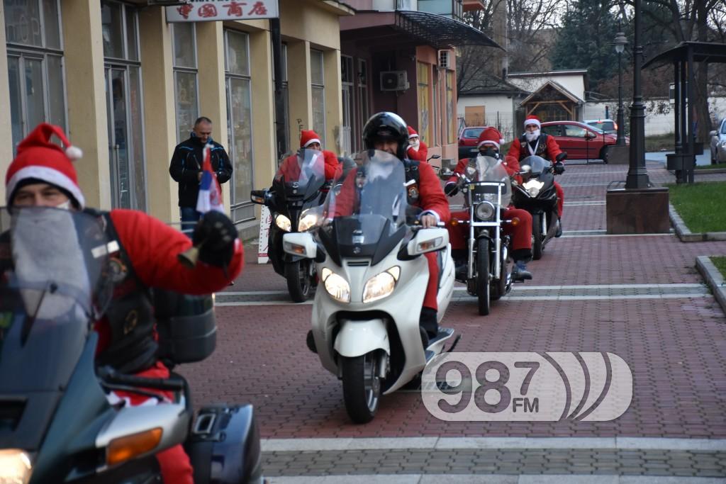 Moto klub Panter, deda mrazovi bajkeri, deda mrazovi na motorima, (8)