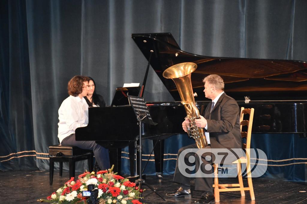 Novogodisnji koncert nastavnika muzicke skole stevan hristic (9)